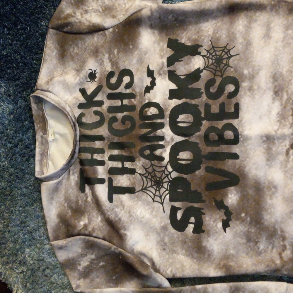 Sweatshirt - Picture 4 of 5